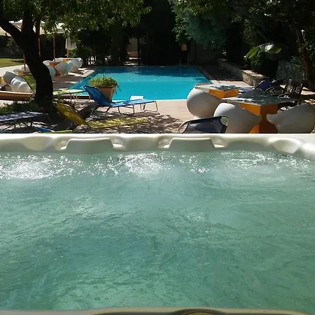 Il Sentiero Bed and Breakfast *