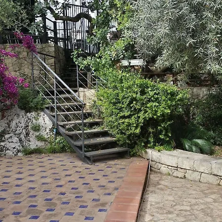 Il Sentiero * Συρακούσες